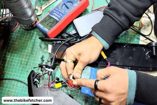 damaged ebike battery or broken fuse